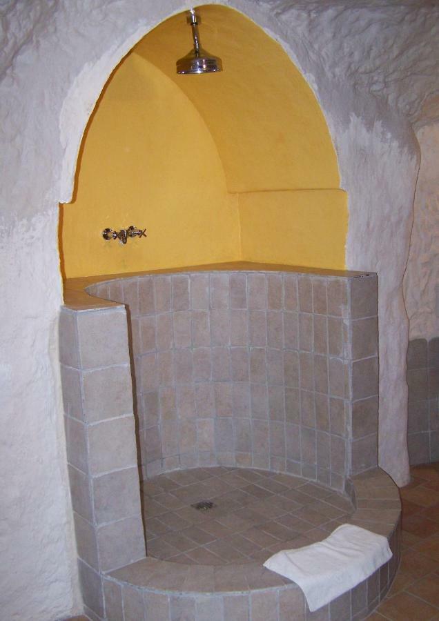 Troglodelice Panzió Azay-le-Rideau Kültér fotó